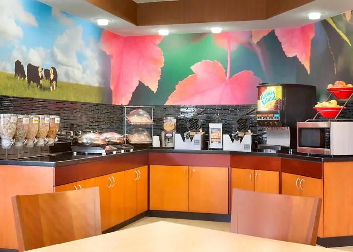 Fairfield Inn & Suites By Marriott Dallas Plano