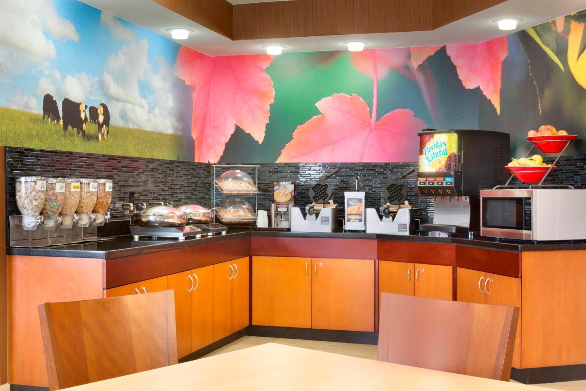 Fairfield & By Marriott Dallas Hotel Plano