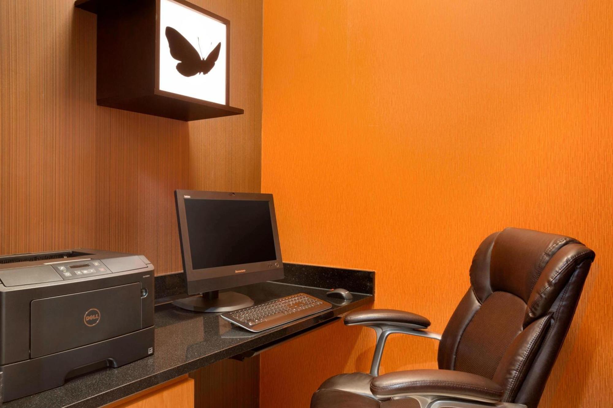 Fairfield & By Marriott Dallas 3*