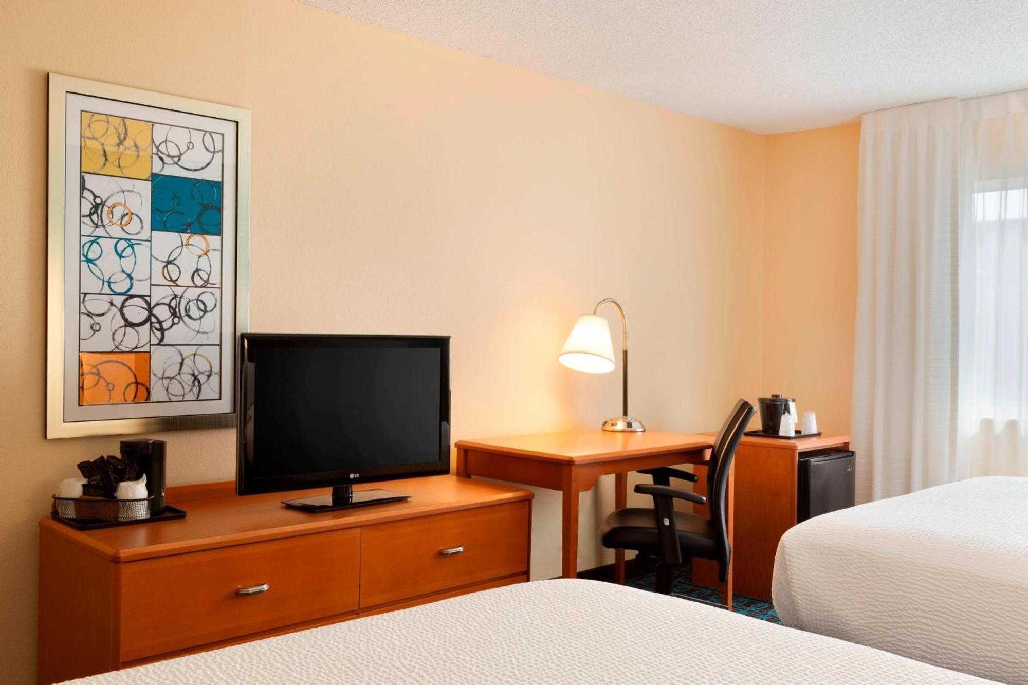 Fairfield & By Marriott Dallas 3* Plano