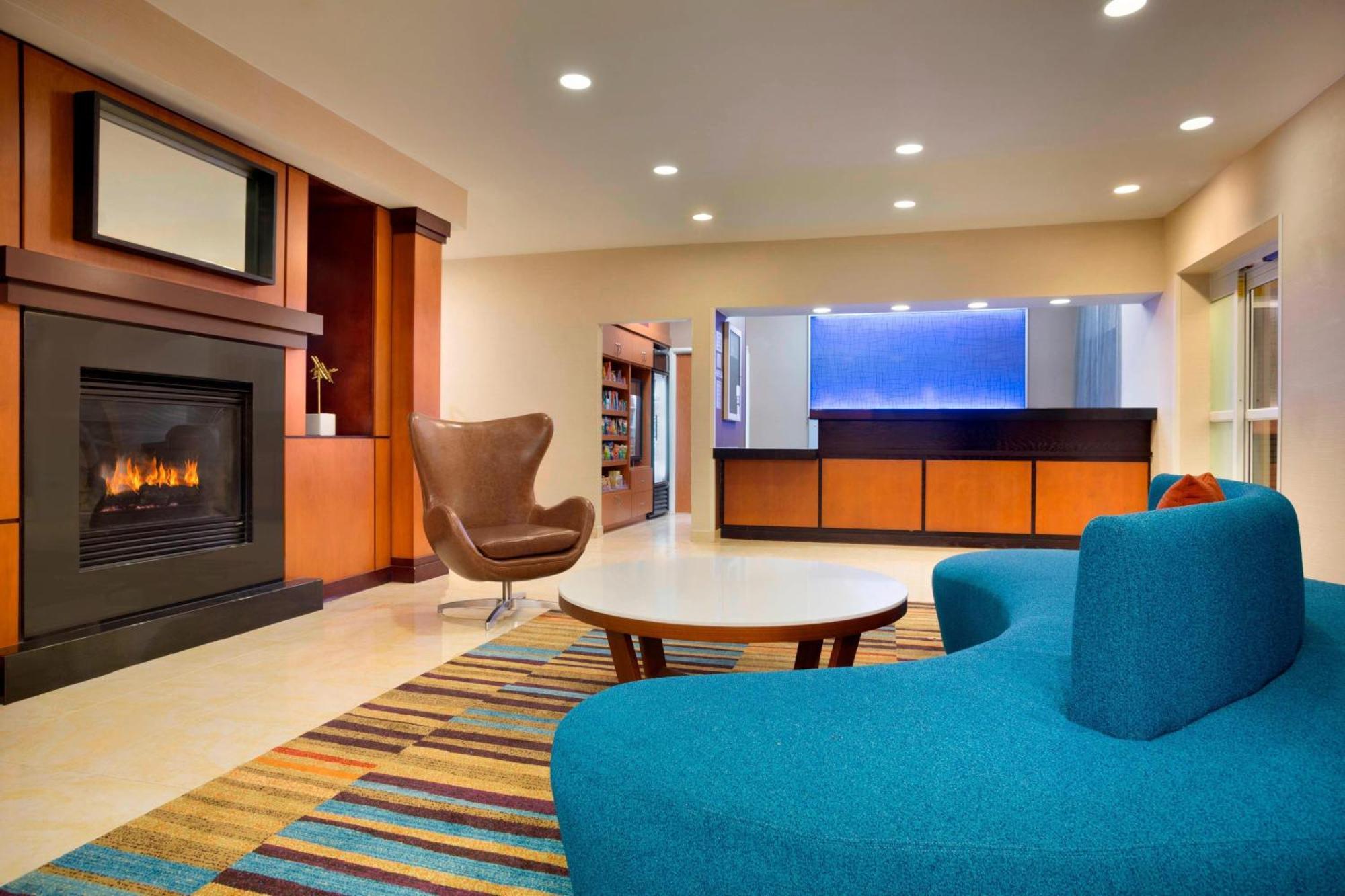 Hotel Fairfield & By Marriott Dallas Plano
