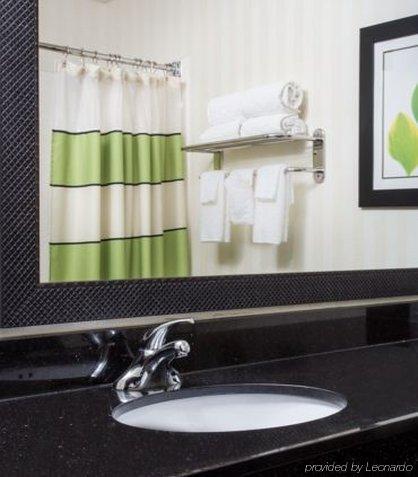 Hotel Fairfield & By Marriott Dallas Plano
