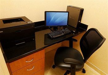 Fairfield & By Marriott Dallas Hotel 3*